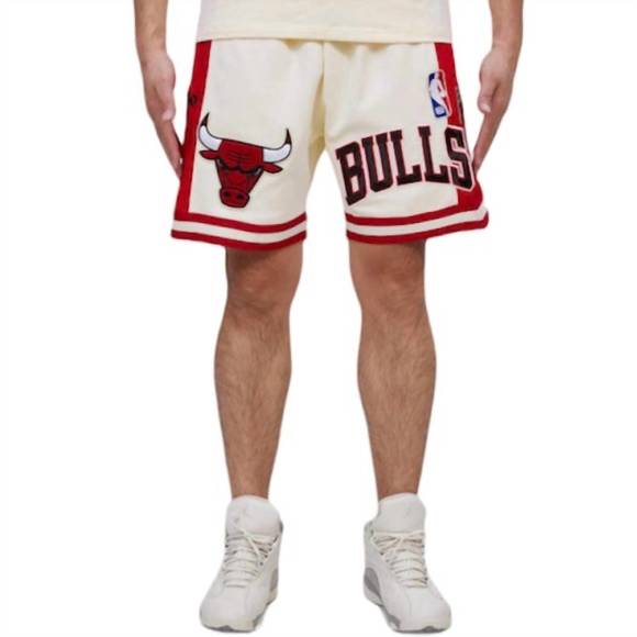 NEW PRO STANDARD retro classic 2.0 short in eggshell/red